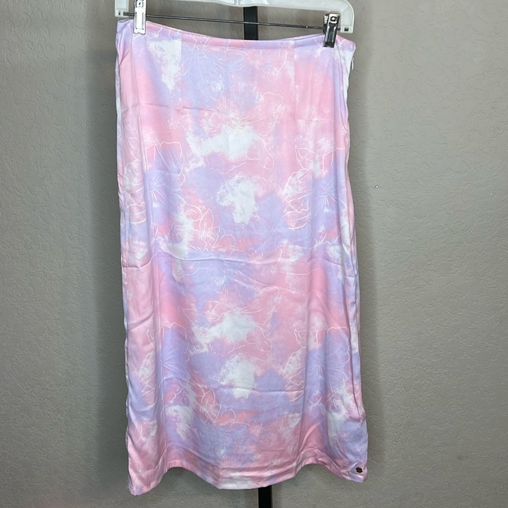 248 - Roxy NWT Pink/Purple Maxi Skirt, Size Medium